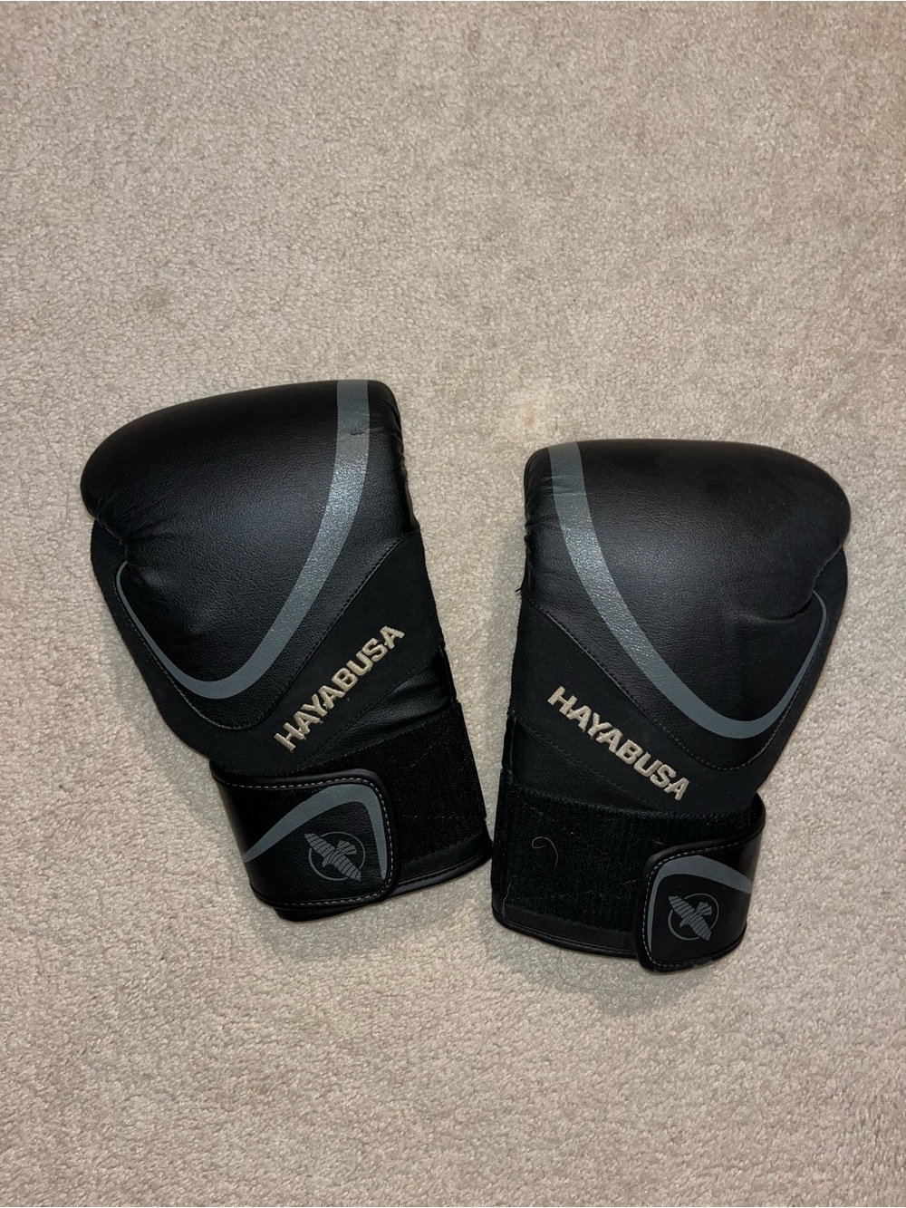 🥊💥Hayabusa H5 Boxing Gloves (Black/Grey) - 14 oz